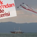 Türk Yıldızları'ndan akrobasi gösterisi