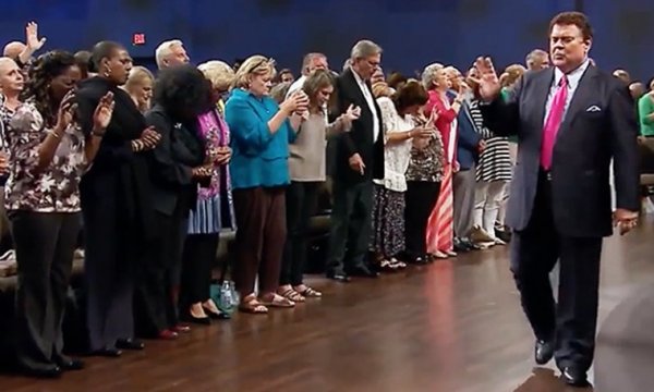 ABD’de Trump için ayin yaptılar