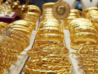 Ablalarına emanet ettikleri altınların sahtesini geri aldılar