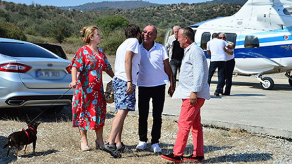 Ali Ağaoğlu'nun helikopterli bayram ziyareti