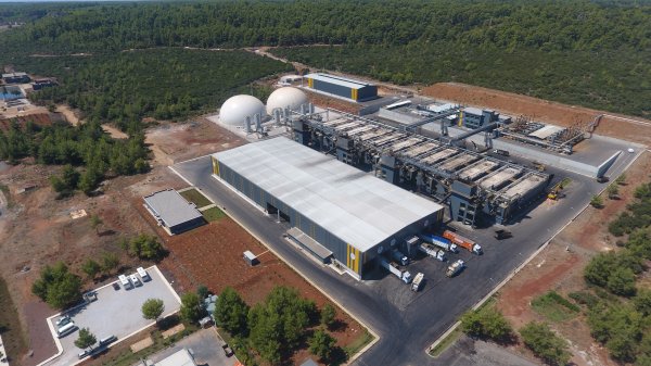 Antalya ’nın çöpü 60 bin konutu aydınlatıyor