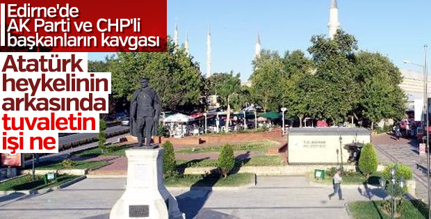 Atatürk Anıtı'nın arkasına konulan tuvalet tartışması