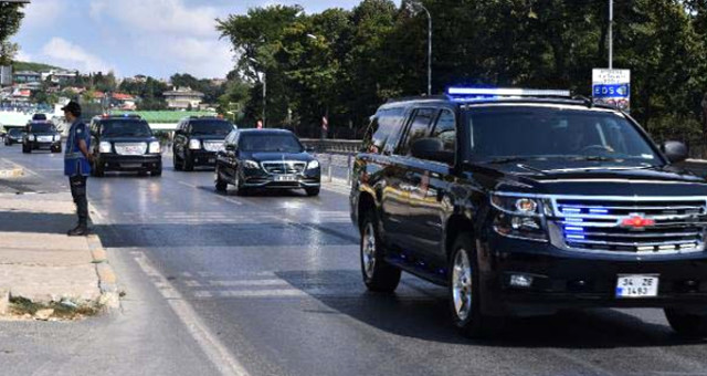 Başkan Erdoğan Minibüsçileri Görünce Konvoyu Durdurdu