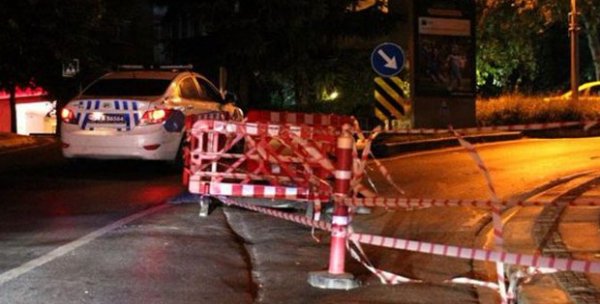 Beşiktaş’ta yol çöktü