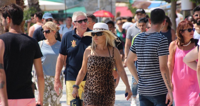 Bodrumda çifte bayram