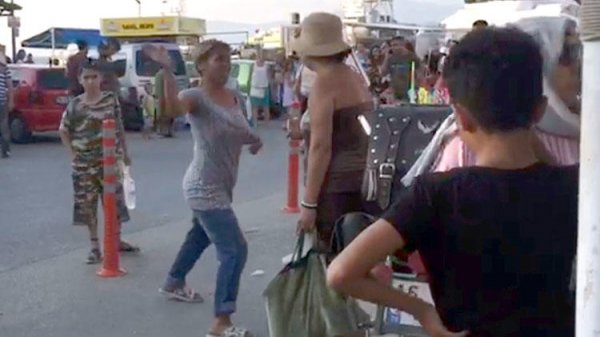 Bursa'da turist kadına kıskançlık saldırısı