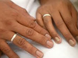 Damada şaka gerçekleştirmek isteyen gelin kendi tuzağına düştü