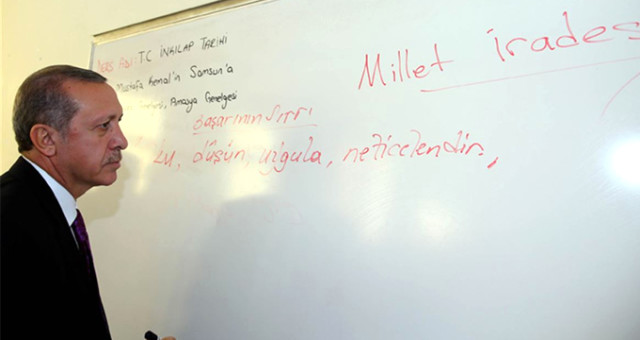 Erdoğan Müjdeyi Verdi: 20 Bin Sözleşmeli Hoca Atayacağız