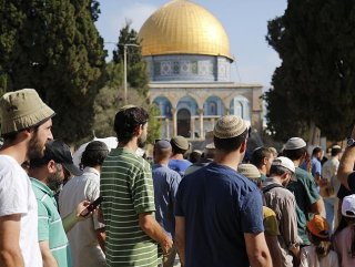 Fanatik Yahudilerden Mescid-i Aksa ’ya egemen