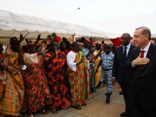 Fildişi’ndeki FETÖ okulları TMV’ye devredildi