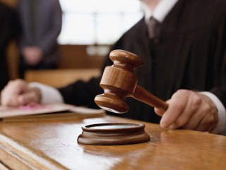 Fransa’da DEAŞ propagandası yapan öğretmene 2 sene hapis