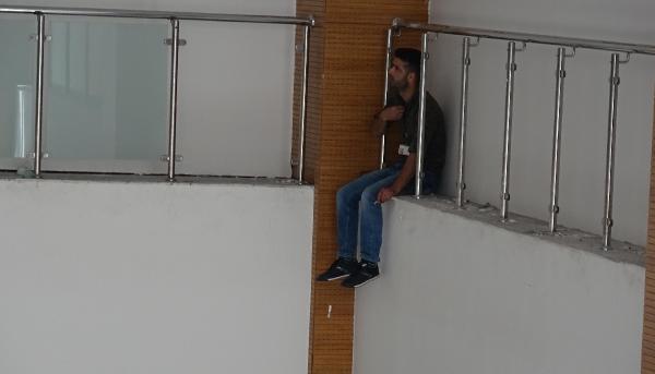 İlaçlarını yazdıramayınca intihara kalkıştı