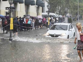 İstanbul’a sağanak uyarısı