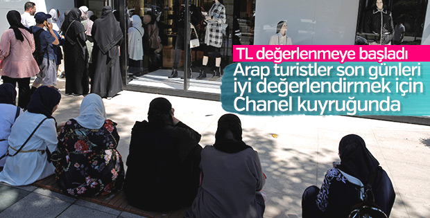 Lüks markalar turistlerin akınına uğruyor