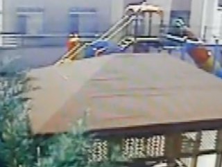 Pendik’te ‘maganda kurşunu’ bir çocuğu yaraladı