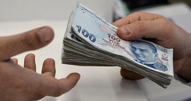 SGK Düğmeye Bastı! Emekli Bağ-Kur'lulara Beceriksiz Ödenen Maaşlar Toplu Verilecek