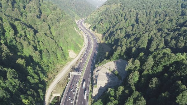 TEM ’de bayram yoğunluğu başladı