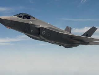 Türk pilot F-35 ile birincil uçuşu yaptı