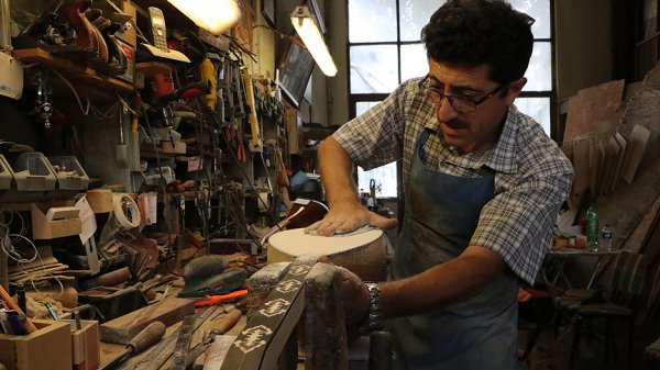 UNESCO ödüllü babasının izinde