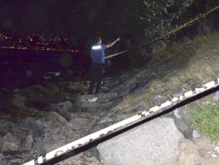 Üsküdar'da denize giren Afgan kayboldu