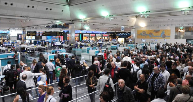 Yargıtay'dan Emsal Karar! Uçağınız Rötar Yaparsa Tazminat Hakkınız Var