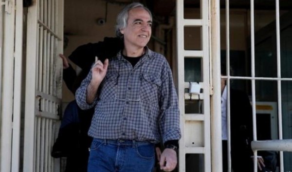 Yunanistan’dan Türk diplomatların katiline ayrıcalık