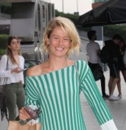 Makyajsız Burcu Biricik