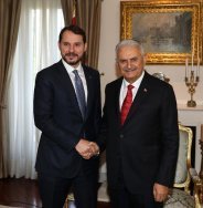 TBMM Başkanı Yıldırım, Hazine ve Maliye Bakanı Albayrak'ı Kabul Etti