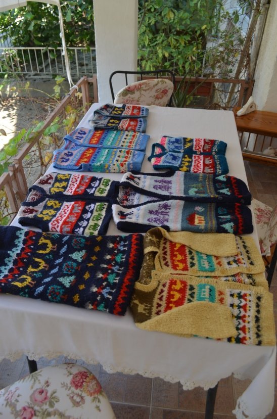 Ördüğü yelekler öğrencilere burs oldu