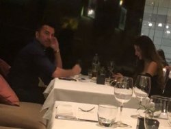 İlker İnanoğlu'nu Playboy güzeliyle görüntülendi