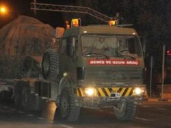 Münbiç'e obüs topları sevk edildi