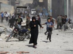 Rusya ve Esad rejimi İdlib'de okulu vurdu