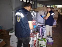 İstanbul'da 1,5 milyon TL'lik korsan kitap operasyonu