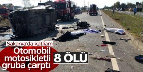 Hafif ticari araç motosikletli gruba çarptı: 8 ölü