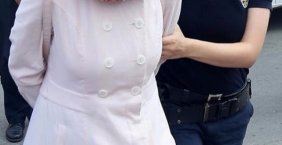 Zihinsel engelli kızına fuhuş yaptıran anne ve teyze tutuklandı