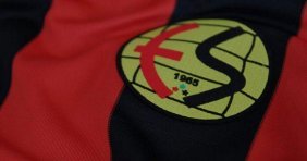 Eskişehirspor Divan Kurulu Başkanı Begiter: Lisansları Çıkartamadık