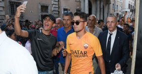 Roma Taraftarının Cengiz Hayranlığı!