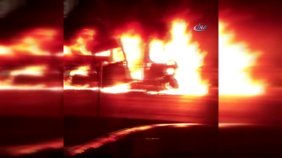 E-5’te minibüs alev alev yandı