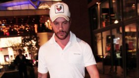 Sinan Akçıl'dan sevgilisine sürpriz