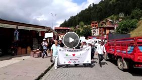 Ayder Yaylası nda Tulum Eşliğinde Yürüdüler