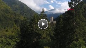 Rize  En Görkemli  Seçilen Zil Kale ye Ziyaretçi Akını Hd