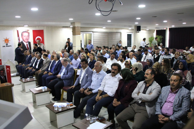 AK Parti'den Van'da 'Daraltılmış İl Danışma Meclisi' Toplantısı