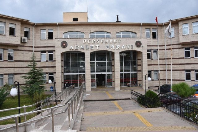 Dursunbey'de Stk'lar O İddialar Hakkında Suç Duyurusunda Bulundu