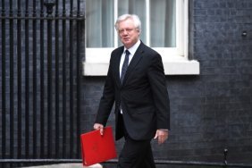 Eski Bakan Davis: 'İngiltere AB Zirvesinden Sonra Brexit Planlarını Değiştirecek'