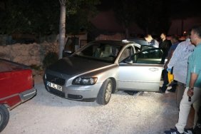 Niğde'de ihbara dışarı giden polisler 17 adet tabanca buldu