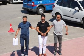 Patronu da aranan kişi olunca yakayı ele verdi