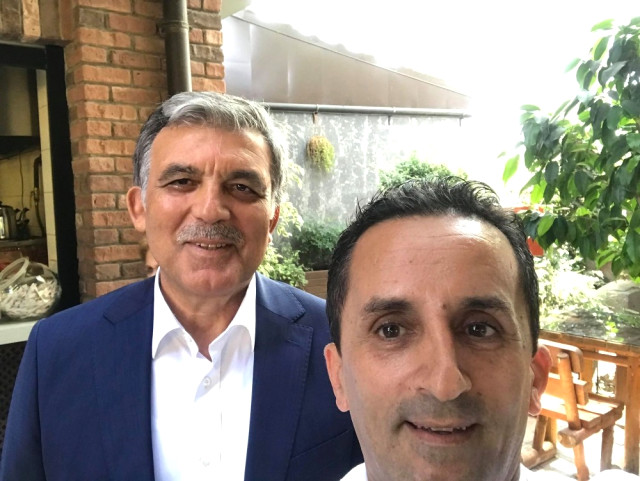 Abdullah Gül’ün Köfte Molası