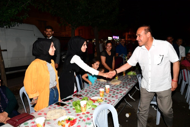 Başkan Sözlü, Siverekliler ile Bir Araya Geldi