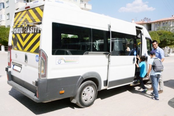 İzmir ’de okul servislerine yüzde 29 zam