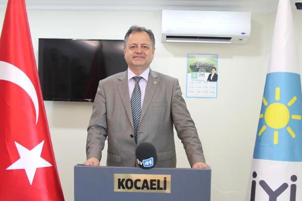 Kocaeli İyi Parti İl Yönetimi, Görevden İstifa Etti